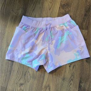 Girls 10/12 Tek Gear pink camo shorts